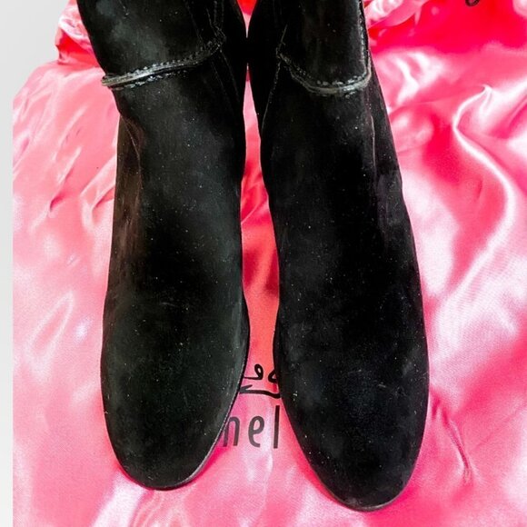 Vintage Michel Perry Black Suede Ankle booties size 38 EU - Picture 8 of 12